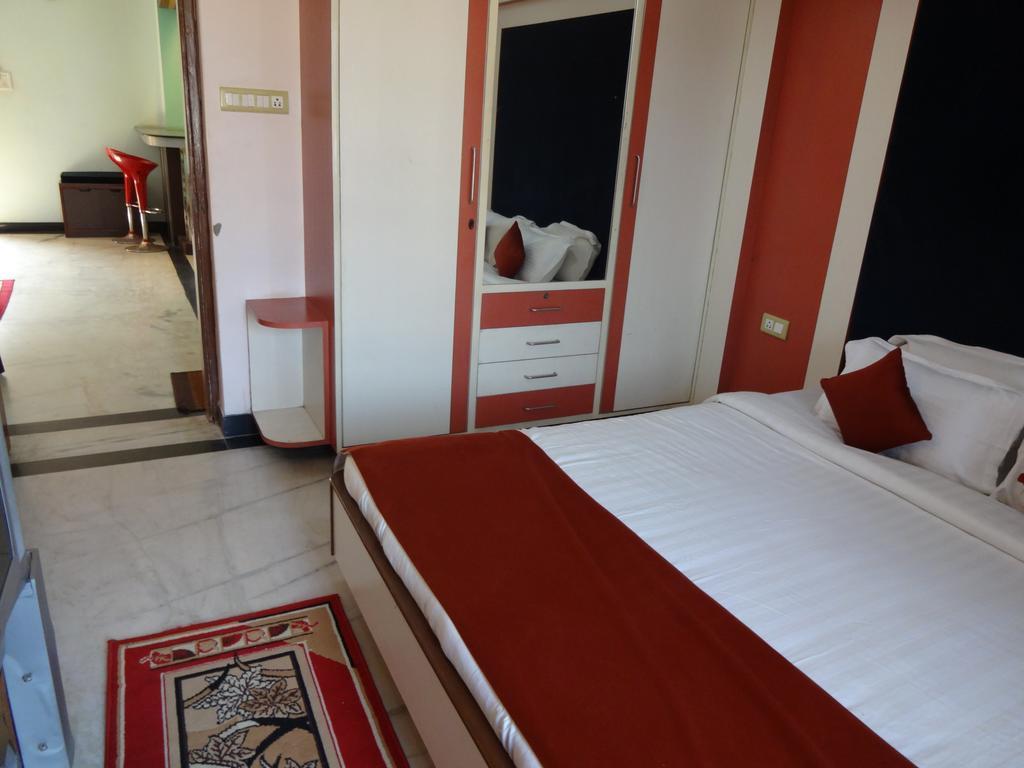 Sagar Tarang Residency Hotel Puri Exterior photo
